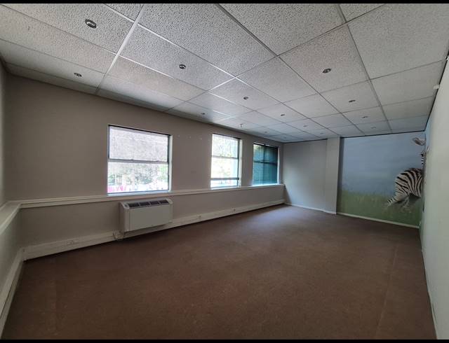 974M² OFFICE TO LET IN SANDTON CENTRAL